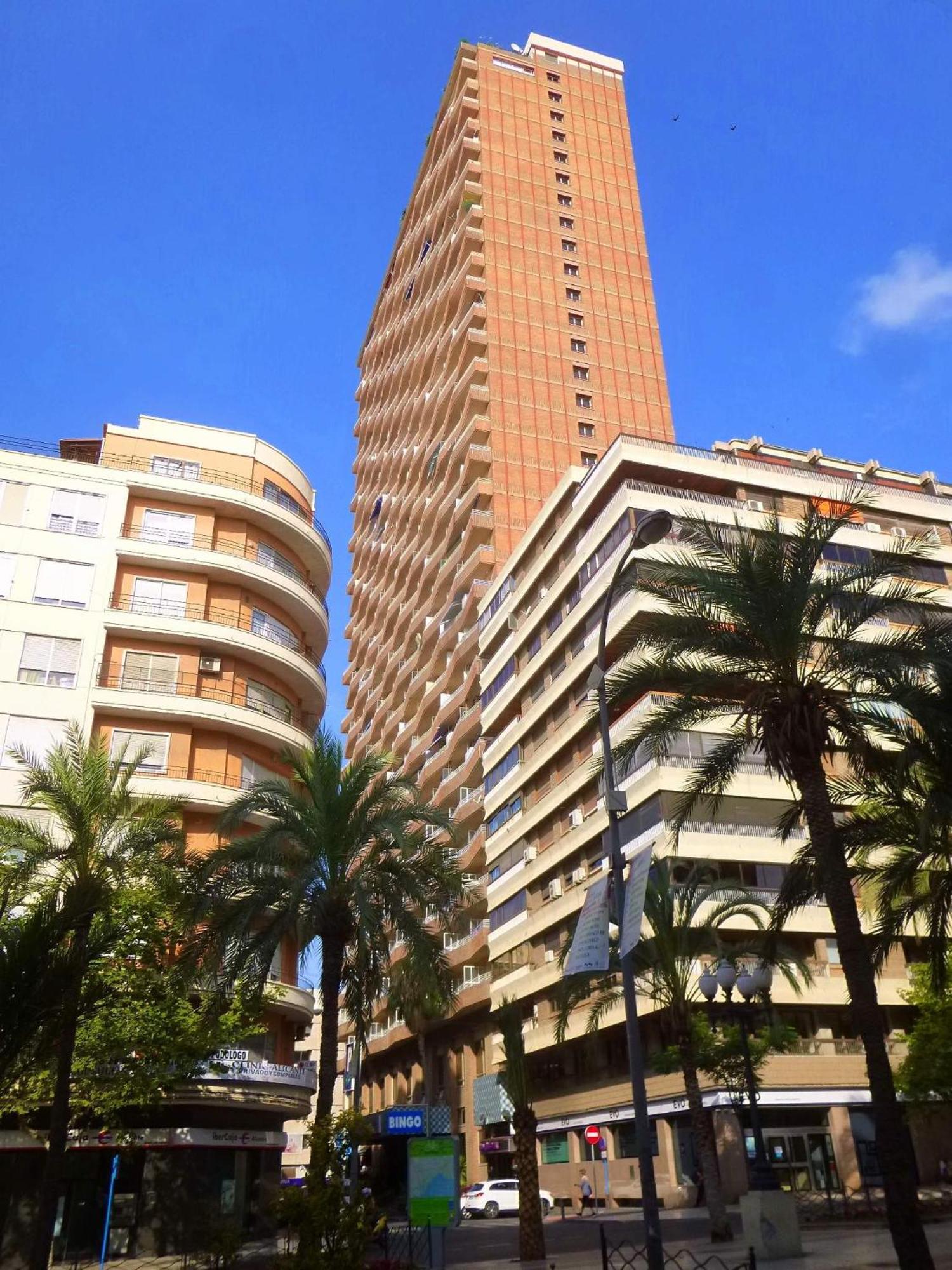 Estudiotel 95 Centro Alicante Exterior photo